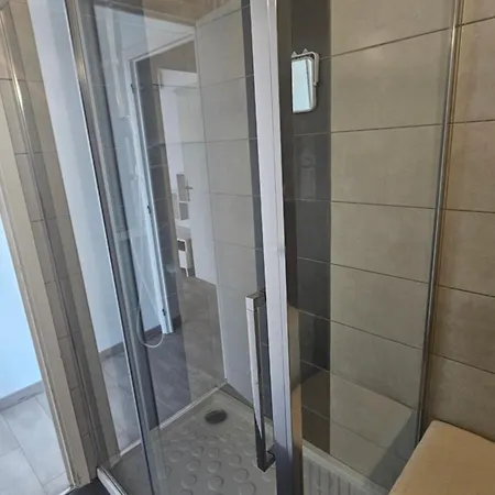 Proche Et Centre Avec Parking Appartement *
